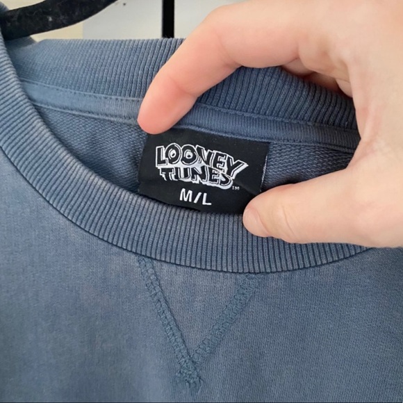 princess polly looney tunes vintage crewneck - Picture 2 of 3